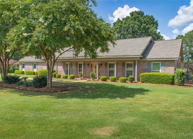 Property at 110 Arrowhead Dr, Montgomery, AL 36117, 4 beds, 2.5 baths