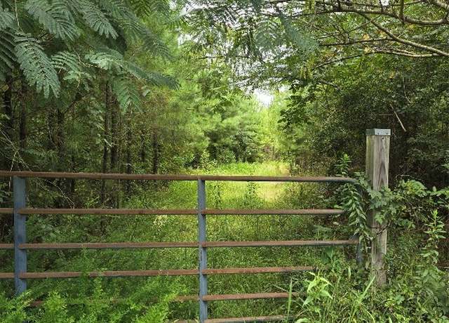 Property at 002 County Road 256 Rd, Clanton, AL 35046
