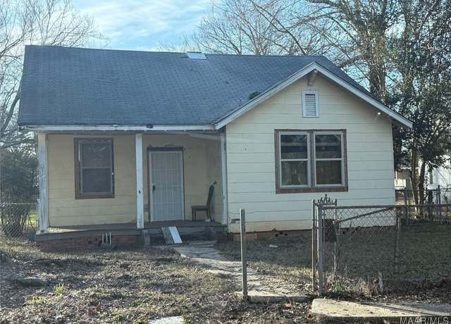 Property at 311 Third St, Montgomery, AL 36110, 3 beds, 1 bath