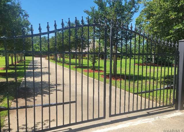 Property at 154 Vaughn Crossing Rd, Pike Road, AL 36064, 3 beds, 4 baths