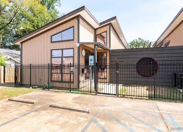 Property at 1921 Walnut St, Montgomery, AL 36106, 2 beds, 4 baths