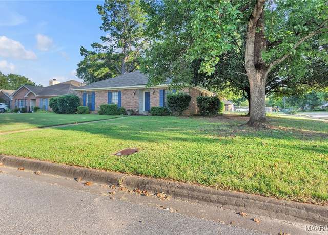 Property at 7400 Brampton Ct, Montgomery, AL 36117, 3 beds, 2 baths