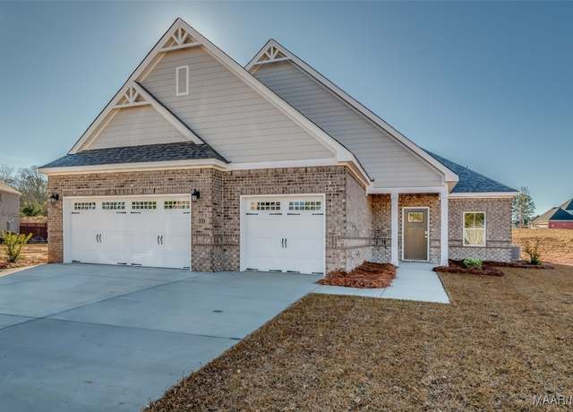 Property at 309 Currituck Dr, Troy, AL 36079, 4 beds, 4.5 baths