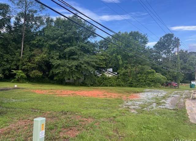Property at 675 Gilmer Ave, Tallassee, AL 36078