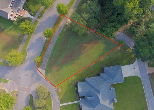 Property at 1922 Constitution Ave, Prattville, AL 36066