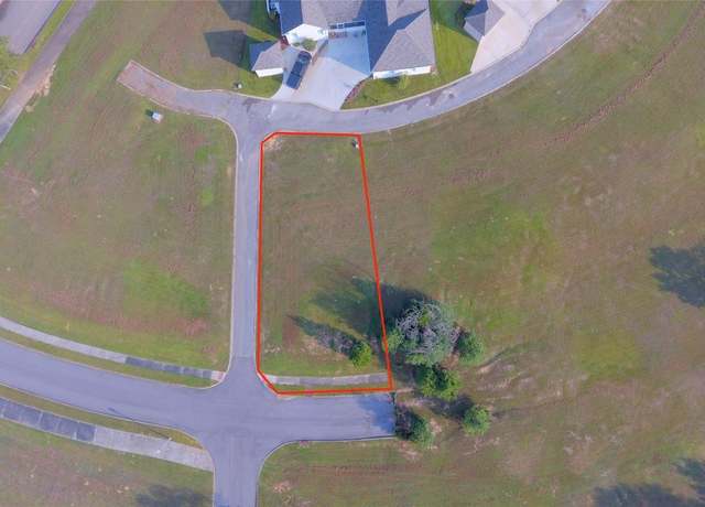 Property at 1407 Cherry Tree Ln, Prattville, AL 36066