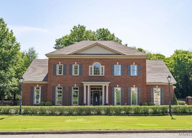Property at 2441 Gunster Rd, Montgomery, AL 36111, 4 beds, 4.5 baths