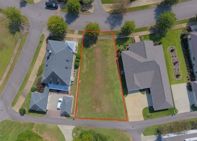 Property at 1919 Constitution Ave, Prattville, AL 36066