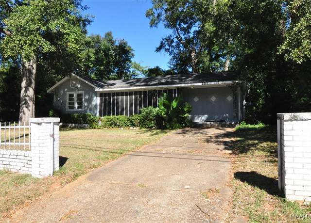 Property at 2215 Greenville St, Montgomery, AL 36107, 3 beds, 2 baths