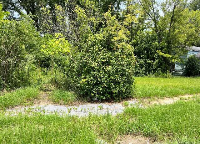 Property at 2101 Alabama Ave, Selma, AL 36703