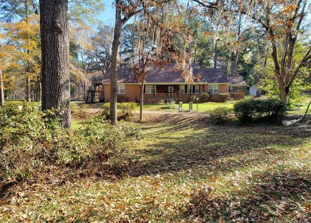Property at 15707 Us Highway 31 Hwy, Hope Hull, AL 36043, 5 beds, 3 baths