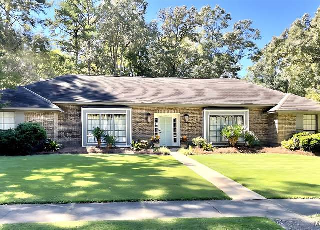 Property at 6424 Halcyon Dr, Montgomery, AL 36117, 5 beds, 3 baths