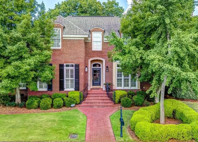 Property at 4052 Ballentine Dr, Montgomery, AL 36106, 3 beds, 2.5 baths