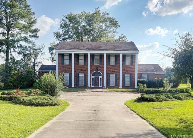 Property at 6290 Thach Rd, Montgomery, AL 36117, 5 beds, 3.5 baths