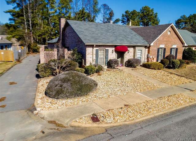Property at 3115 Gatsby Ln, Montgomery, AL 36106, 2 beds, 2 baths