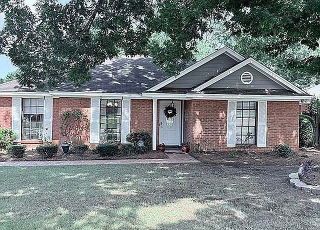 Property at 312 Rebekah Ln, Montgomery, AL 36109, 3 beds, 2 baths
