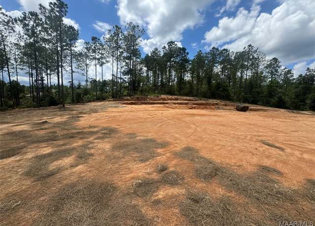 Property at 706 Happy Trails Rd, Prattville, AL 36067
