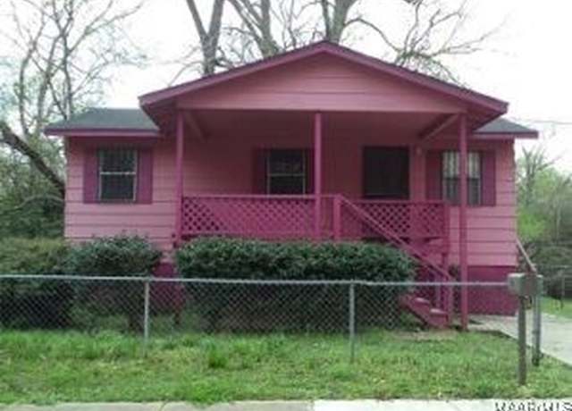 Property at 610 Maxey St, Selma, AL 36701, 3 beds, 1 bath