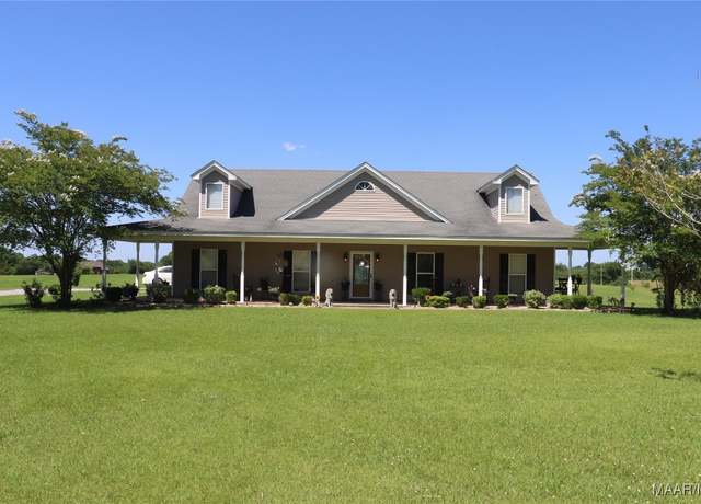 Property at 663 Hobbie Rd, Montgomery, AL 36105, 4 beds, 2.5 baths