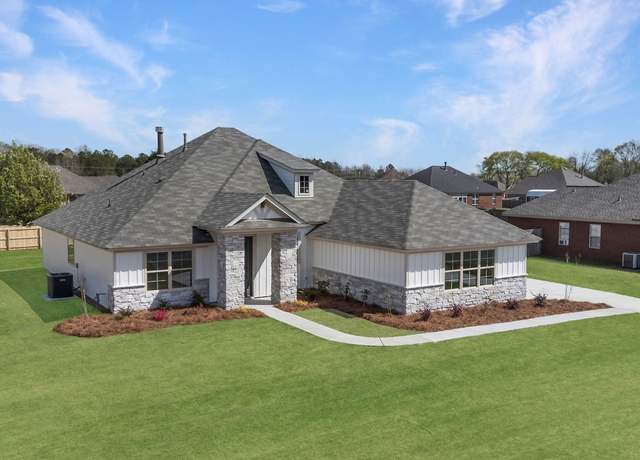 Property at 96 Cotton Terrace Dr, Deatsville, AL 36022, 4 beds, 2.5 baths