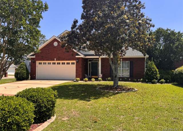 Property at 101 Michigan Dr, Dothan, AL 36301, 3 beds, 2 baths