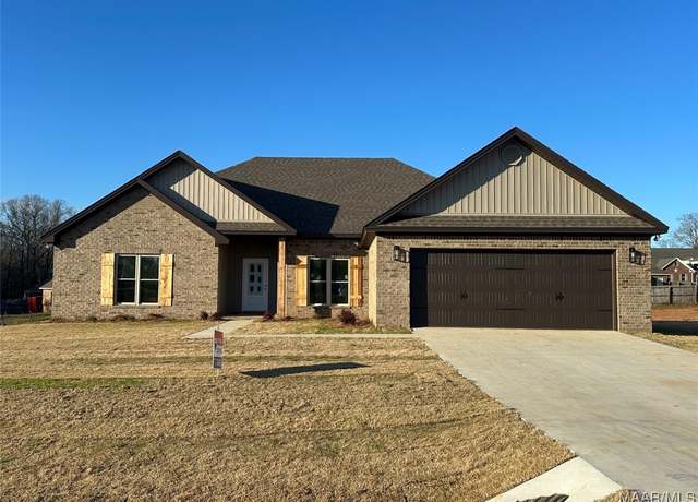 Property at 638 Chanlee Dr, Deatsville, AL 36022, 4 beds, 2.5 baths