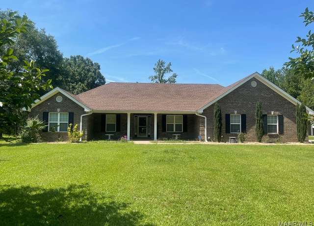 Property at 399 County Road 482 Rd, Selma, AL 36703, 4 beds, 2.5 baths