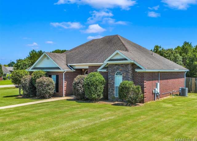 Property at 45 Autumn Trl, Wetumpka, AL 36092, 4 beds, 2 baths