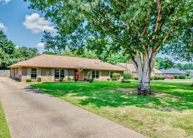 Property at 116 Natchez Dr, Montgomery, AL 36117, 4 beds, 2 baths