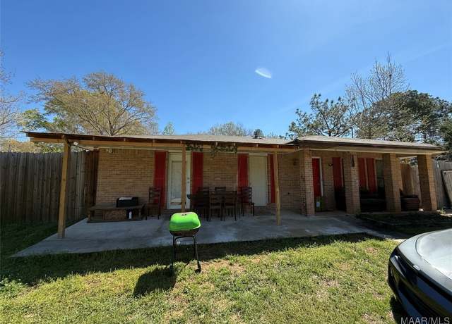 Property at 748 St Martins Dr, Pike Road, AL 36064, 4 beds, 2.5 baths