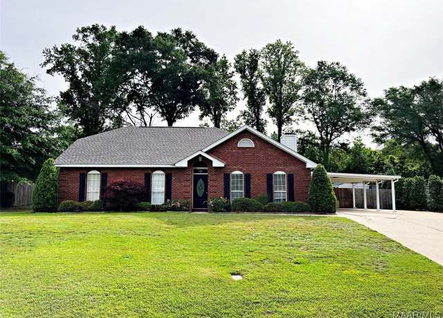 Property at 95 Greenfield Pl, Wetumpka, AL 36093, 3 beds, 2 baths