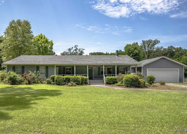 Property at 7862 Highway 82 Hwy, Fitzpatrick, AL 36029, 5 beds, 3 baths