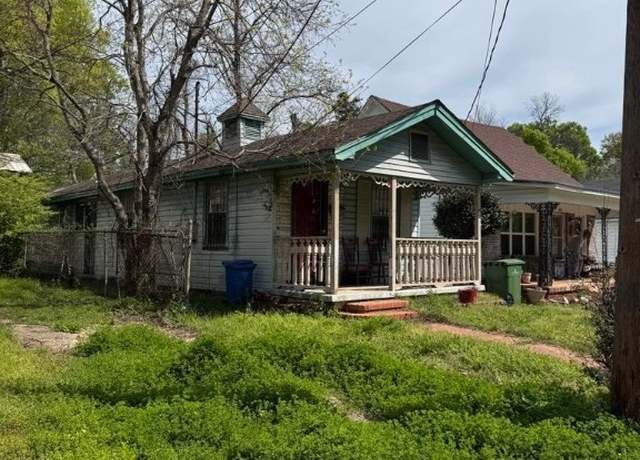 Property at 682 Emerson St, Montgomery, AL 36108, 2 beds, 1 bath