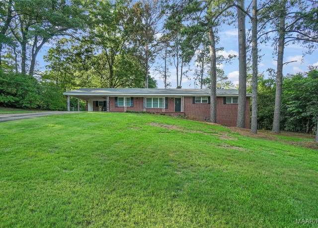 Property at 3703 Lewis Ln, Montgomery, AL 36109, 4 beds, 2.5 baths