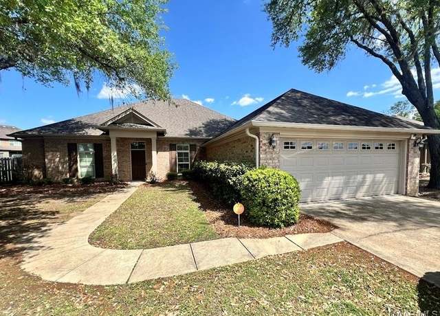 Property at 3701 Weston Pl, Montgomery, AL 36116, 4 beds, 2.5 baths