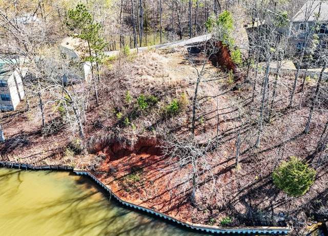 Property at 385 Gaddis Beach Dr, Titus, AL 36080