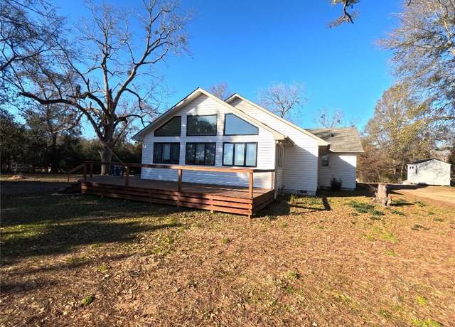 Property at 9350 Holtville Rd, Wetumpka, AL 36092, 3 beds, 2 baths