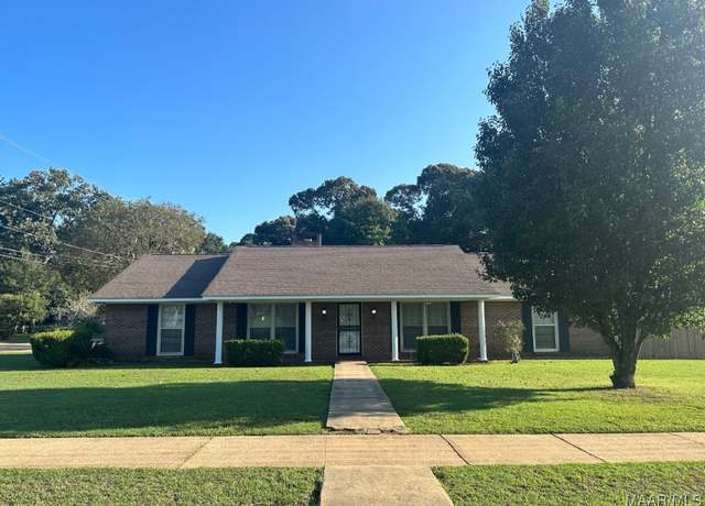 Property at 40 Bellehurst Dr, Montgomery, AL 36109, 3 beds, 2 baths