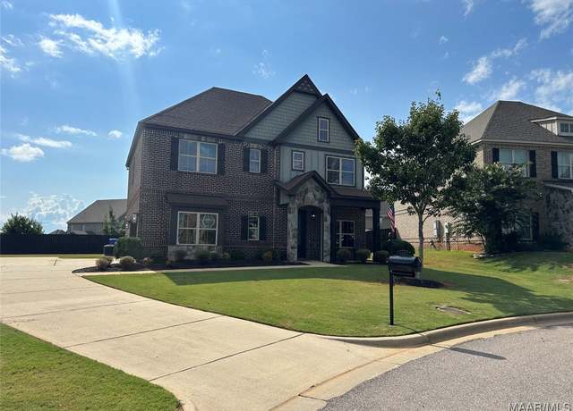 Property at 1303 Witherspoon Dr, Prattville, AL 36066, 3 beds, 2.5 baths