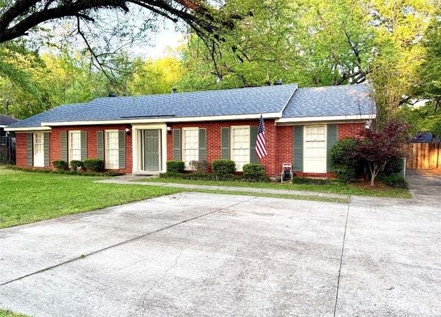 Property at 2226 Rosemont Dr, Montgomery, AL 36111, 4 beds, 3 baths