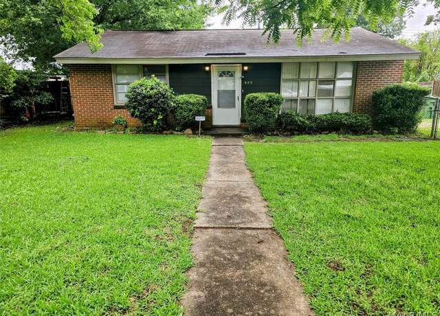 Property at 325 3rd St, Montgomery, AL 36110, 2 beds, 1 bath