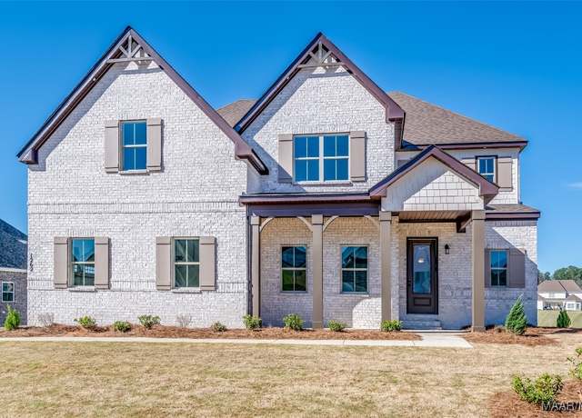 Property at 1262 Tullahoma Dr, Prattville, AL 36066, 5 beds, 3.5 baths