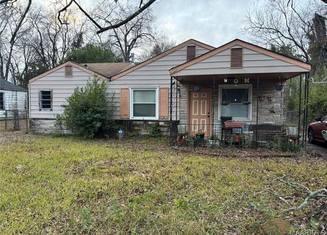Property at 382 Prairie Vista St W, Montgomery, AL 36105, 3 beds, 2 baths