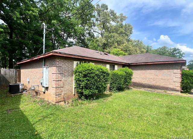 Property at 3309 Cross Ridge Rd, Montgomery, AL 36116, 3 beds, 2 baths