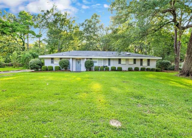 Property at 1830 Hill Hedge Dr, Montgomery, AL 36106, 3 beds, 2 baths
