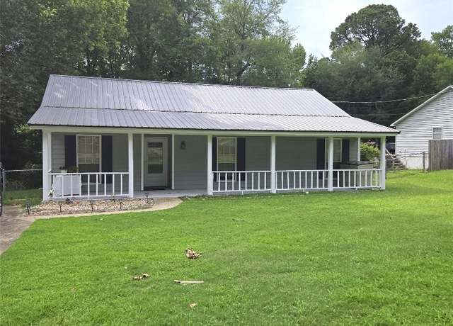 Property at 351 Bent Tree Dr, Prattville, AL 36067, 3 beds, 2 baths