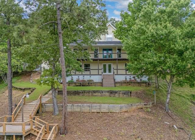 Property at 733 Cartwright Rd, Titus, AL 36080, 4 beds, 3.5 baths