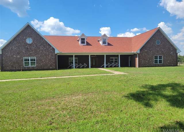 Property at 1715 County Road 2203 Rd, Goshen, AL 36035, 4 beds, 3.5 baths