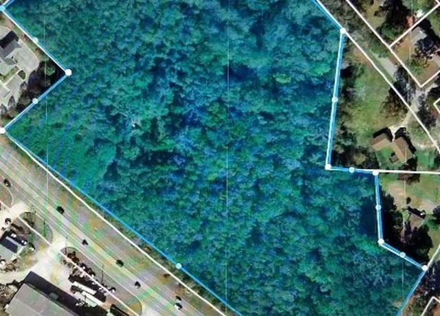 Property at 1800 7th St, Clanton, AL 35045