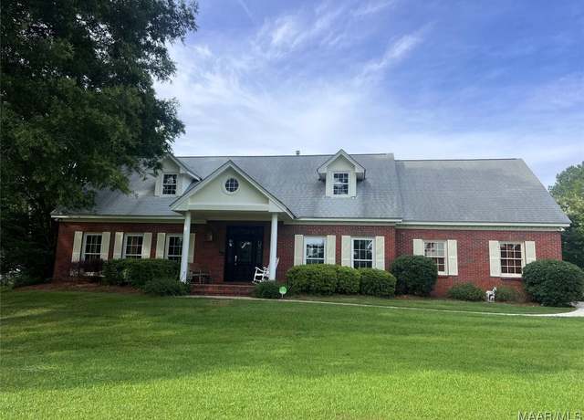 Property at 404 Windwood Ct, Pike Road, AL 36064, 5 beds, 4 baths